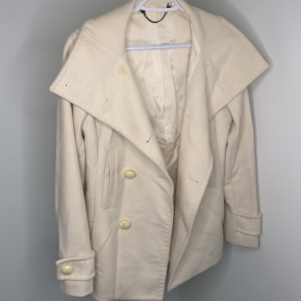 Aritzia T Babaton Howell Cream Pea Coat